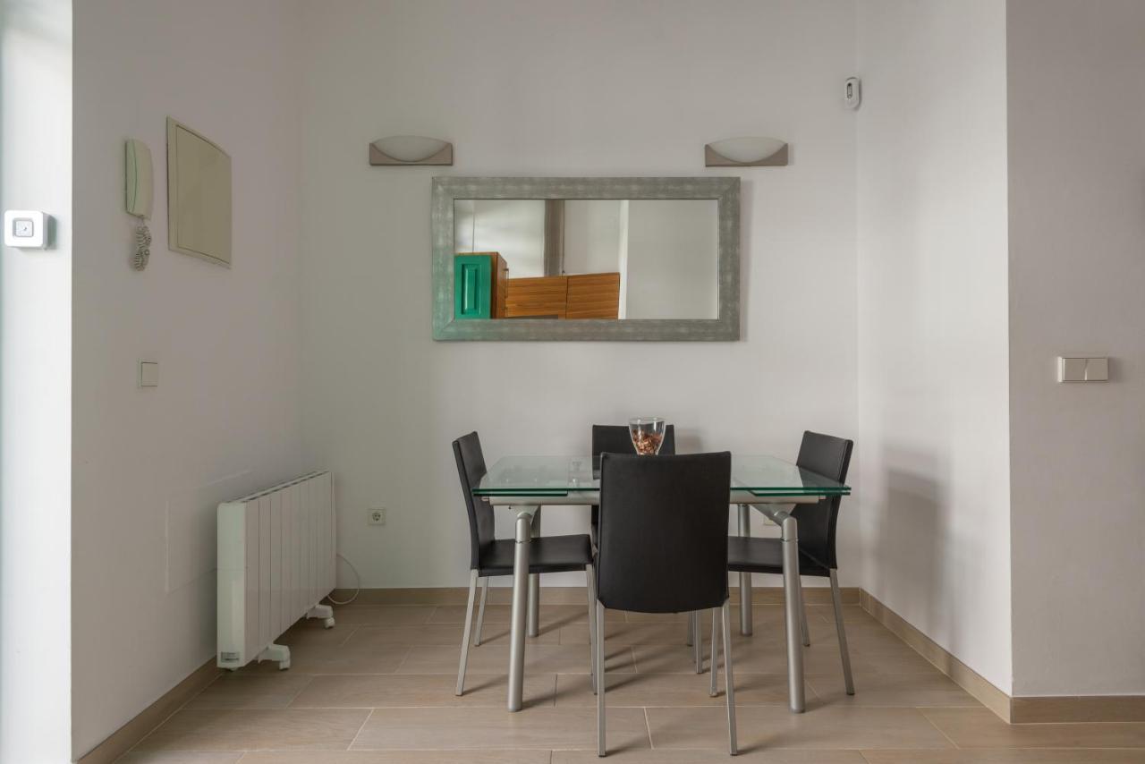 Apartamento Triana Flat, 3mn from plaza de Cuba Sevilla Exterior foto